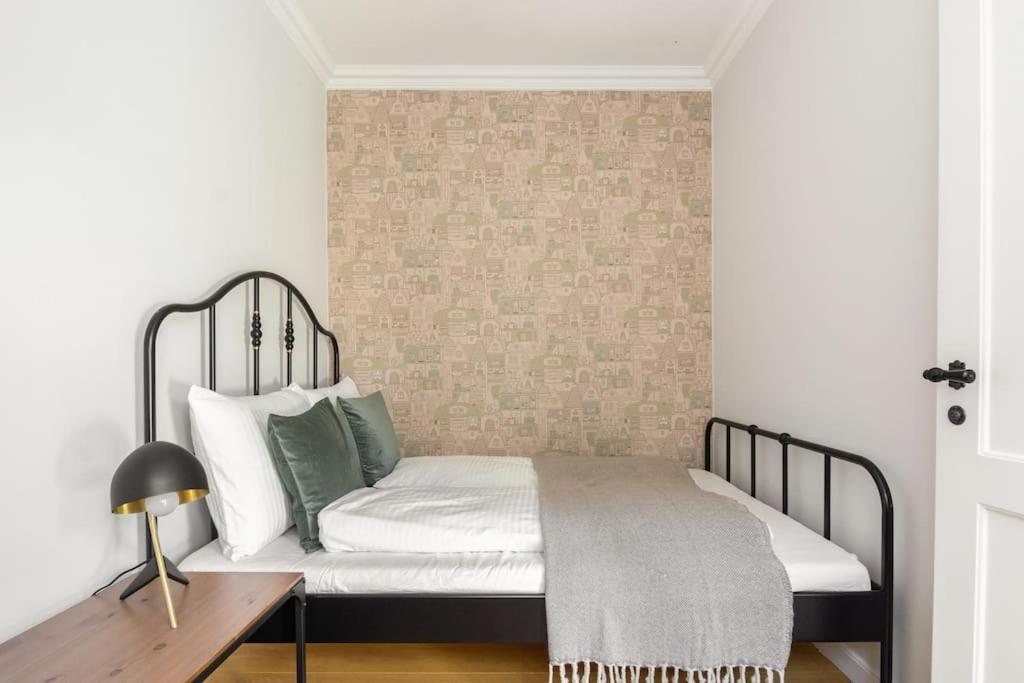 Cozy Apartment In Christianshavn W Two Balconies. Copenhagen Exterior photo